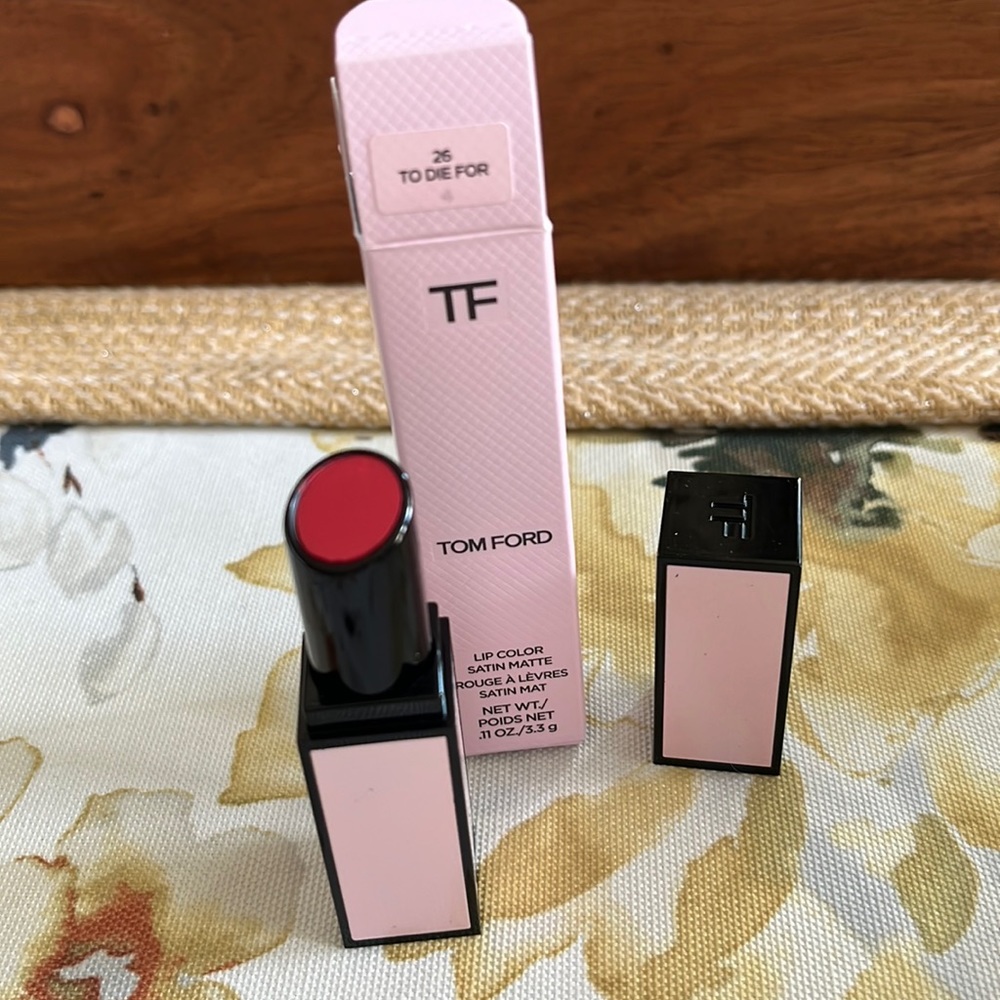 TOM FORD TO DIE FOR lip color